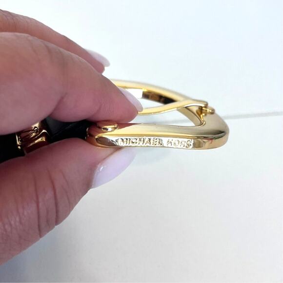 Michael Kors Leather Womens Belt Size XS Black Gold Chunky Hardware Classic Work - Picture 5 of 8